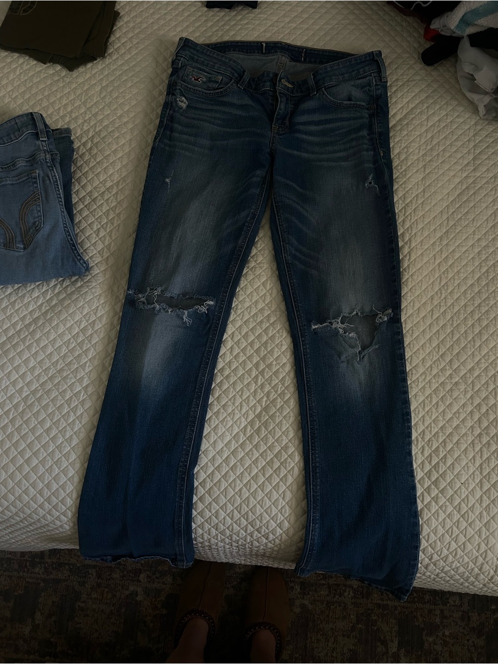 Women’s Dark Blue Distressed bootcut Jeans - hollister